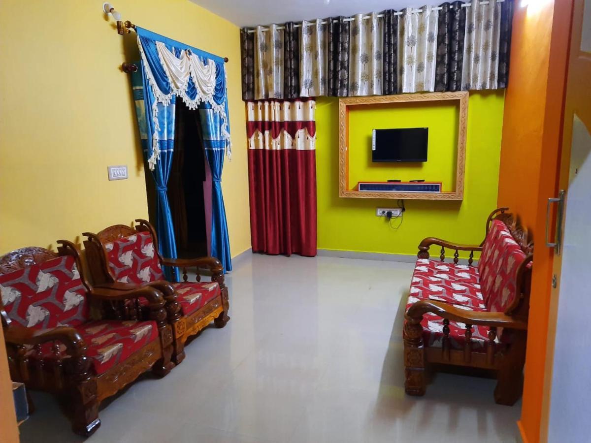 Green Land Estate Homestay 5 Rooms With Garden View Madikeri Kültér fotó